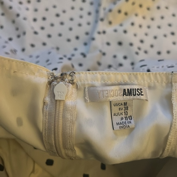 Amuse Society romper size medium - Picture 4 of 5